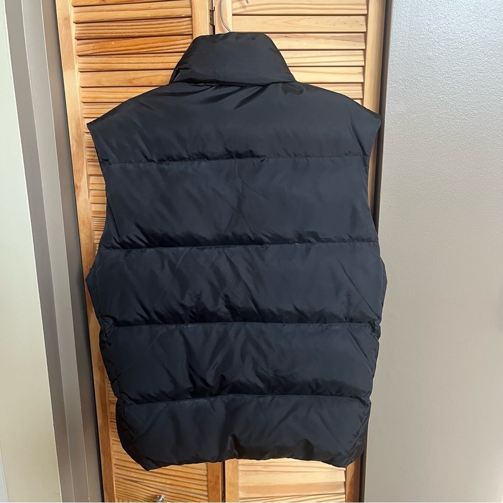 Old Navy Mens Medium Black Down Full Zip Puffer Vest Outdoor Pockets - Picture 7 of 9